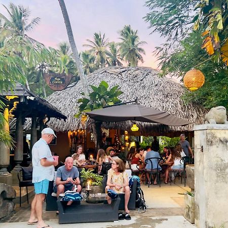 Aga Surf View Hotel Tangalle Ngoại thất bức ảnh