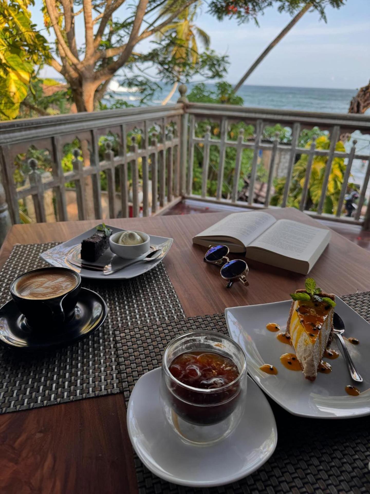 Aga Surf View Hotel Tangalle Ngoại thất bức ảnh