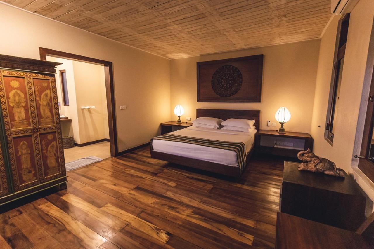 Aga Surf View Hotel Tangalle Ngoại thất bức ảnh